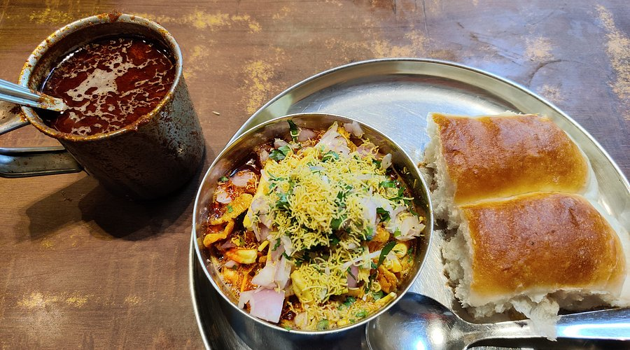 5 Hidden Food Joints in Pune Only Locals Know About 3 image 76