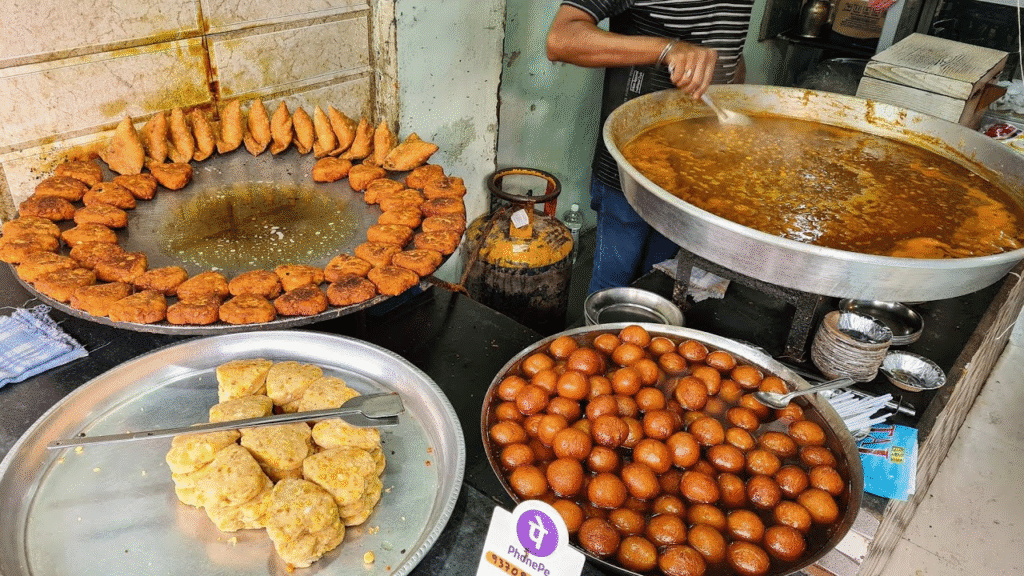 5 Hidden Food Joints in Pune Only Locals Know About 4 image 77